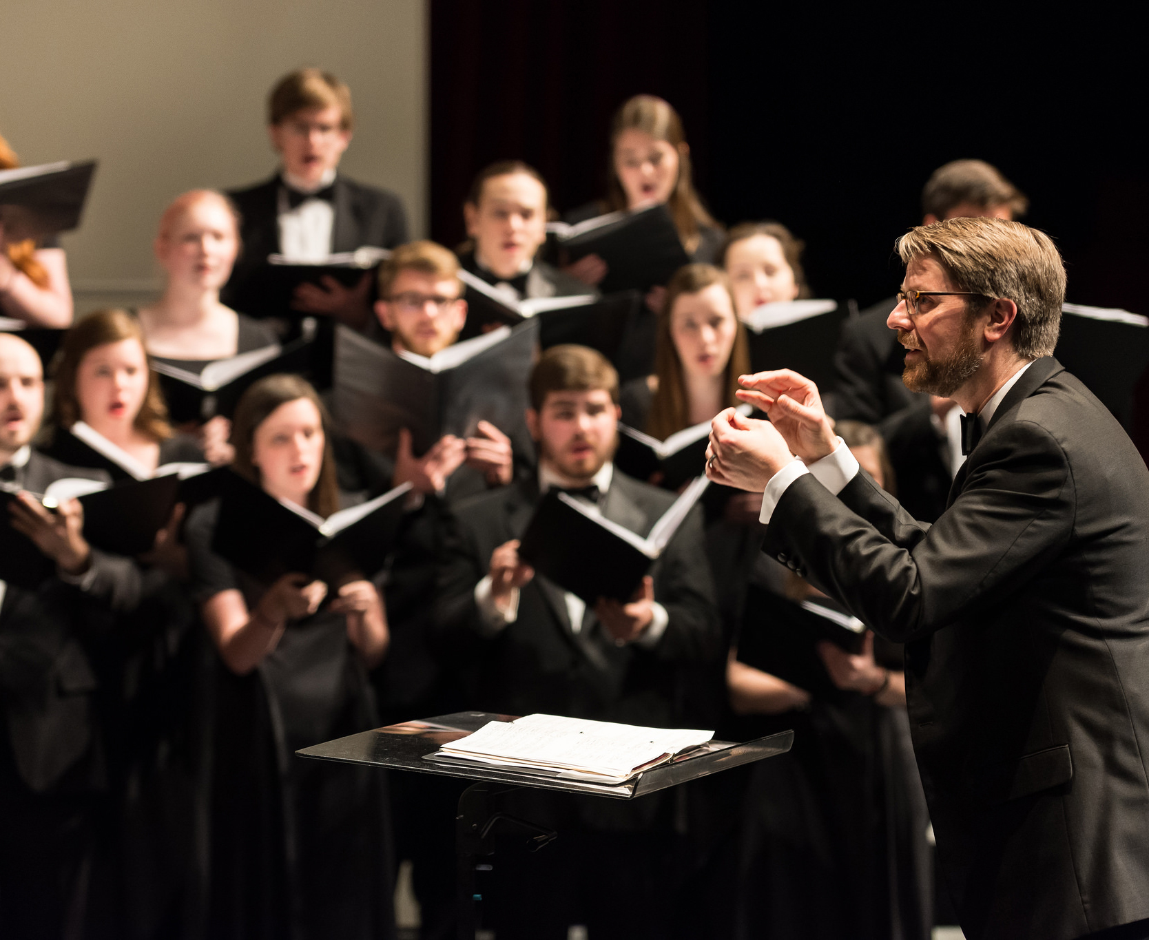 Dr. Nathan Leaf conducts the State Chorale